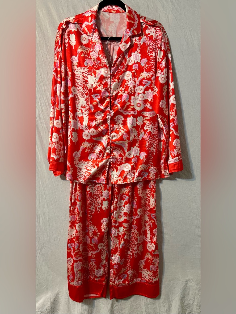 Red Floral Satin Pajama Set - Women's Intimates & Sleepwear Large